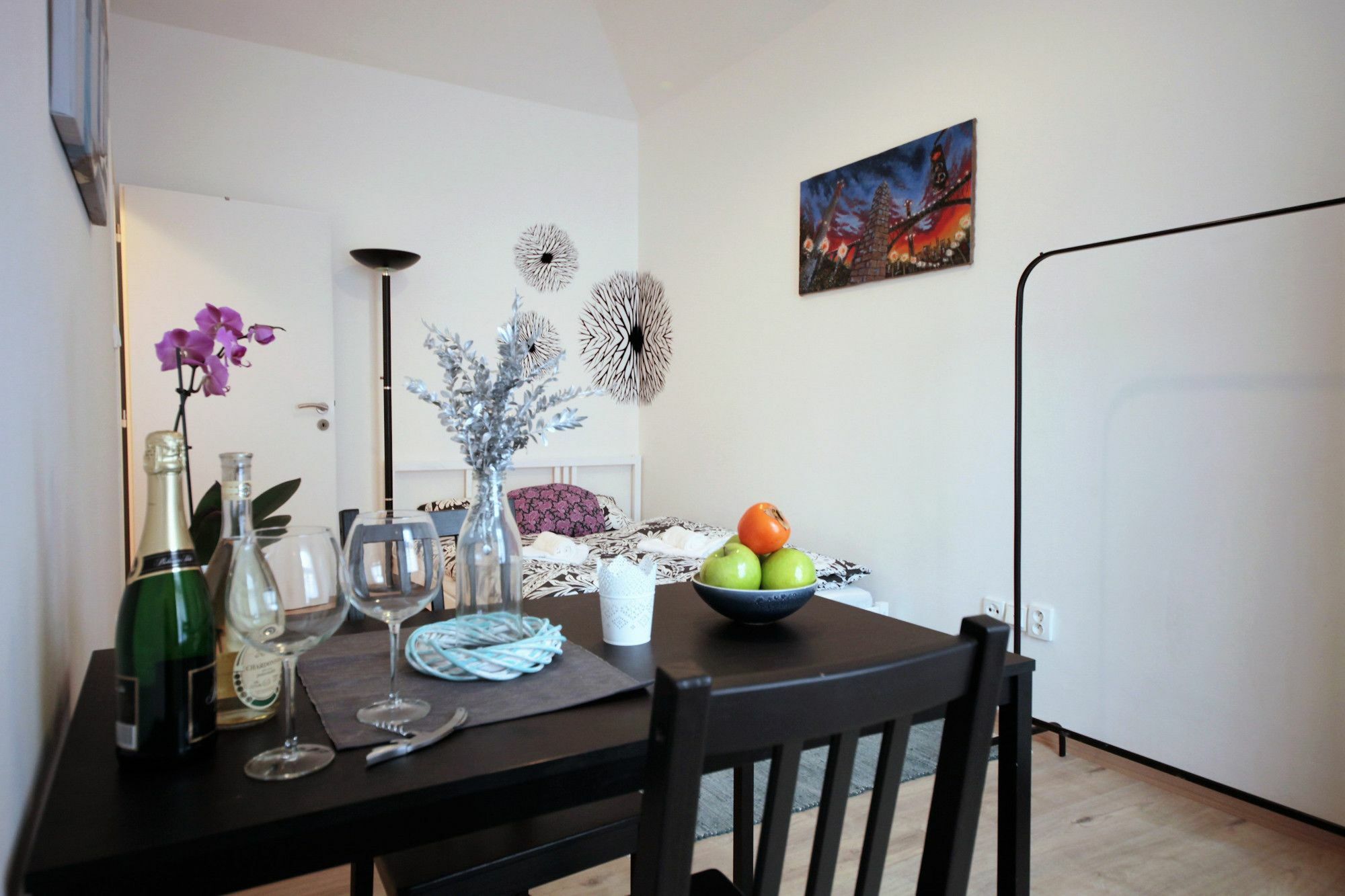 Residence Vita Nejedleho Prag Exteriör bild