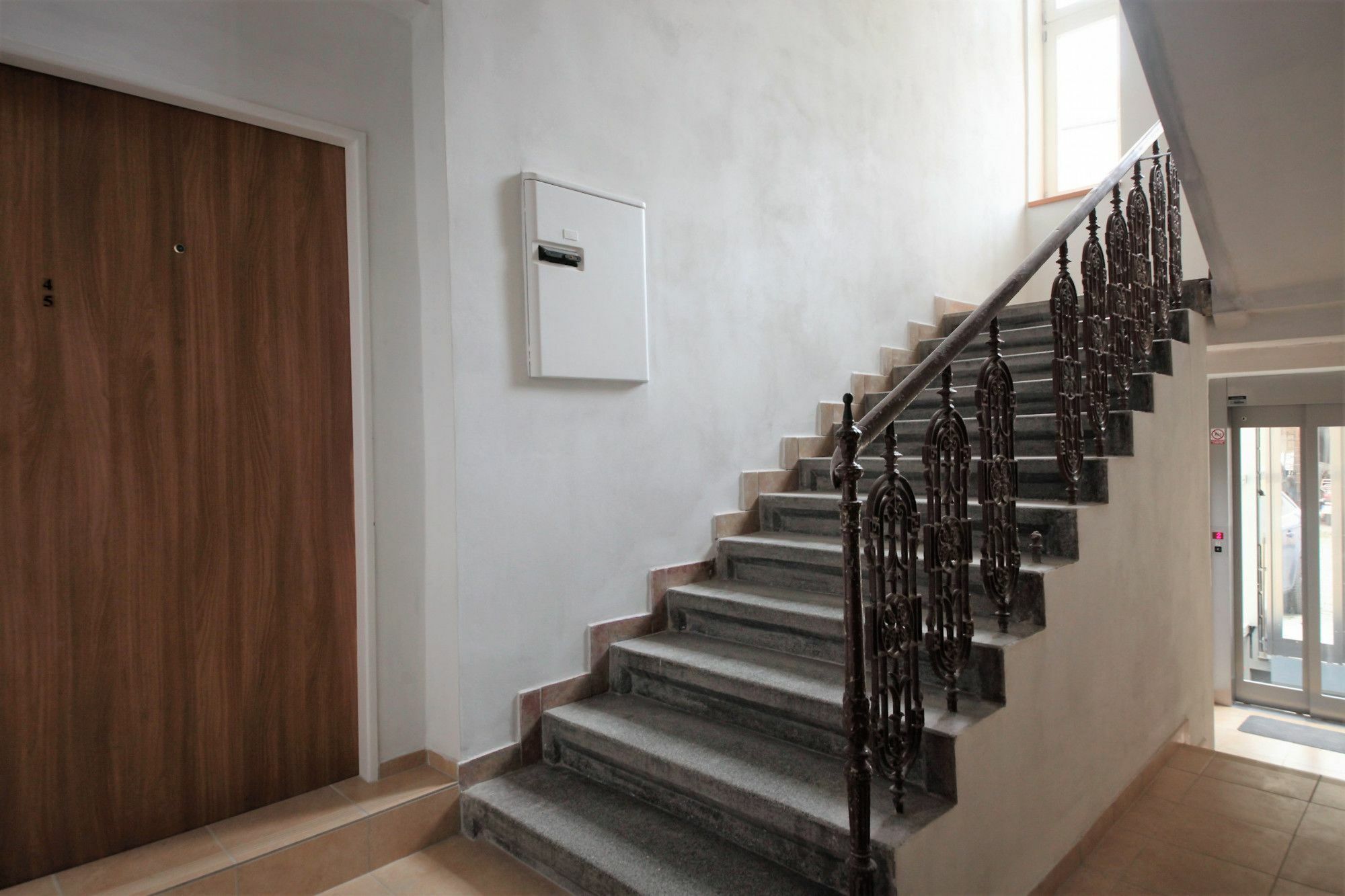 Residence Vita Nejedleho Prag Exteriör bild